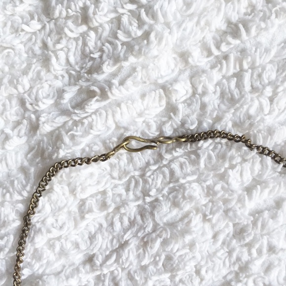 Vintage medallion necklace - Picture 4 of 6